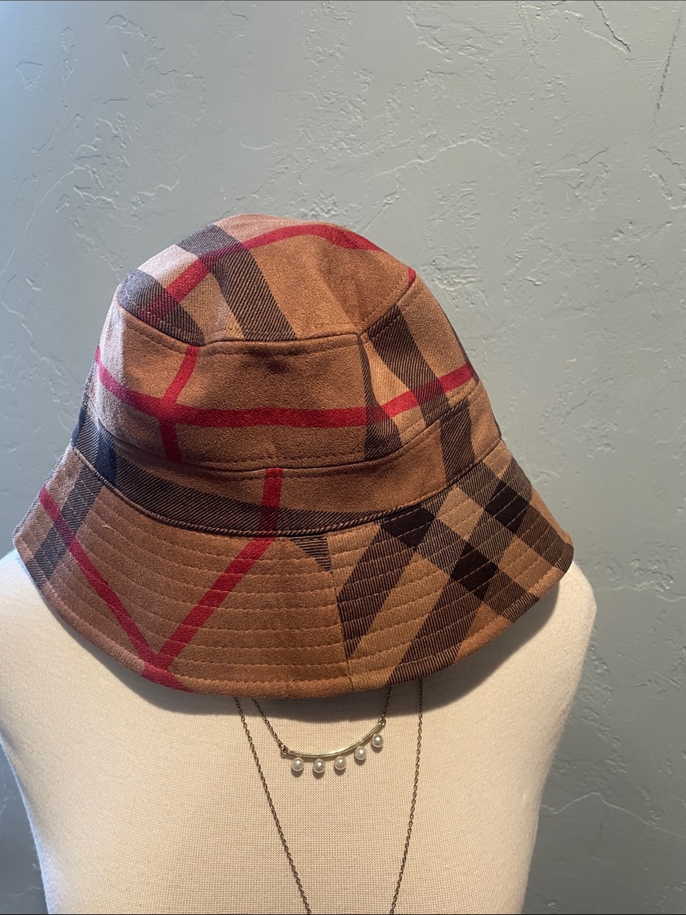 NWT Collapsible Adjustable Designer Print Bucket Hat